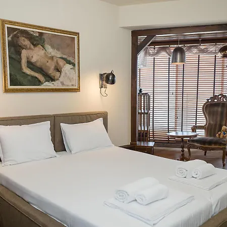 Modern Comfort & Vintage Charm With Panoramic View By Flat Mаnаger Lejlighed Varna